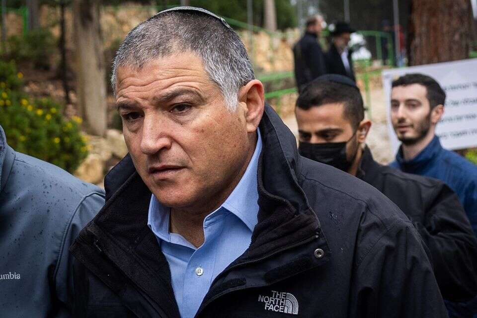 ראש השב"כ דוד זיני , אורן בן חקון