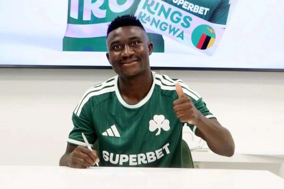 קינגס קאנגווה מוצג בפנאתינייקוס , Panathinaikos F.C