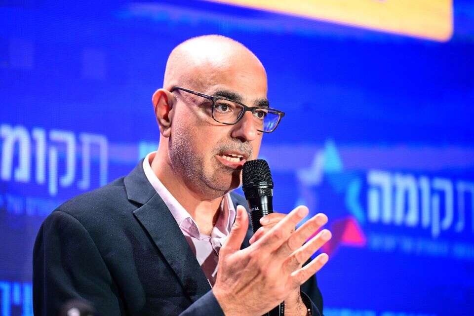 משה כהן אליה , יוסי זליגר