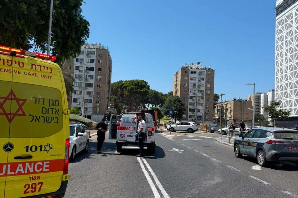 זירת התאונה בנהריה , דוברות מד"א