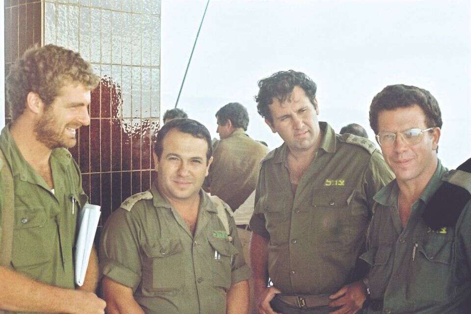 המח"ט שסירב להיכנס לביירות , יוסי בן חנן
