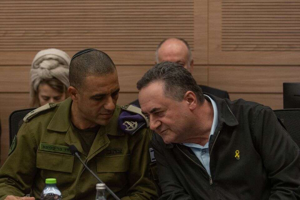 שר הביטחון כ"ץ ובר כליפא , אורן בן חקון
