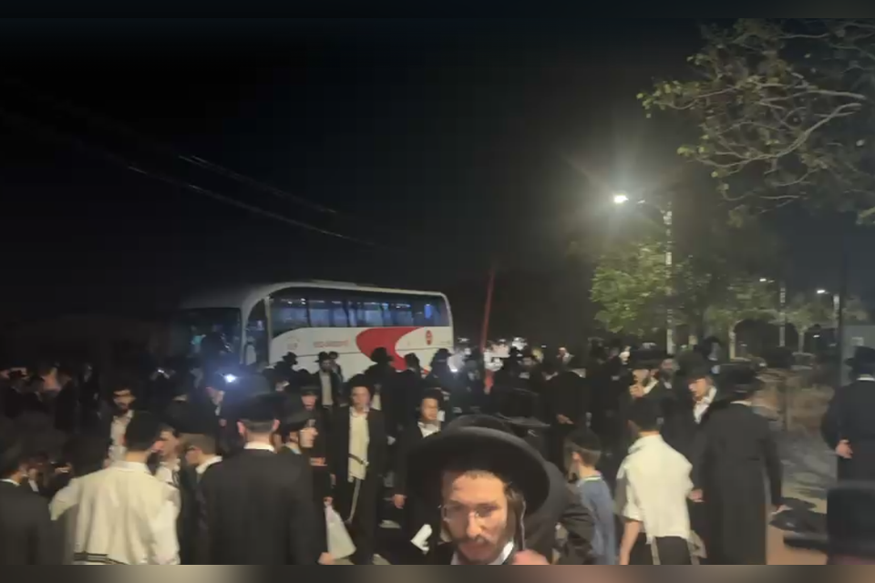 ההפגנות הערב , שימוש לפי סעיף 27 א' לחוק זכויות היוצרים