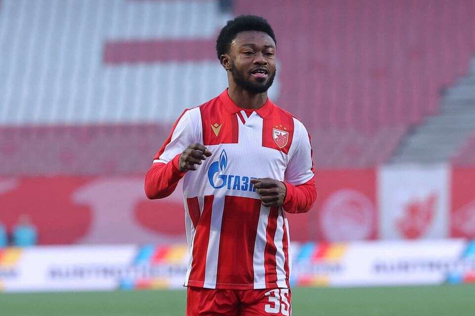 דגלאס אווסו , FK Crvena zvezda