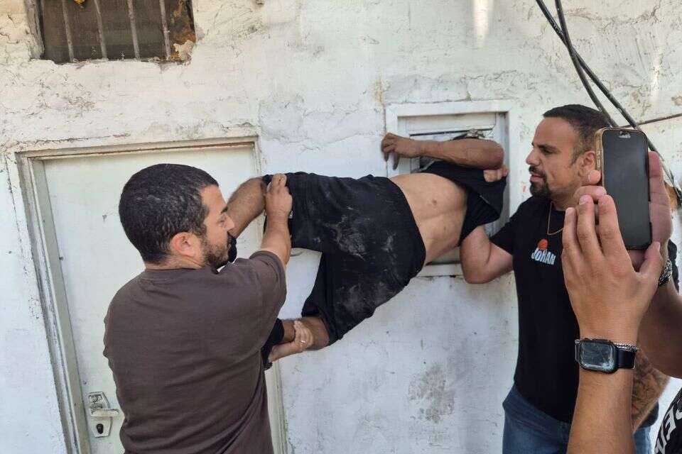 תיעוד מהמעצר בעת הפריצה , דוברות המשטרה