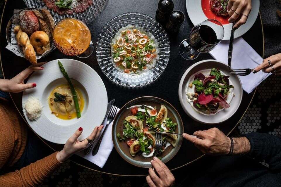 מסעדת "ריפאבליק" , שימוש לפי סעיף 27א לחוק זכויות יוצרים