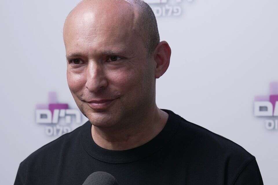 נפתלי בנט באולפן "היום פלוס" , היום פלוס