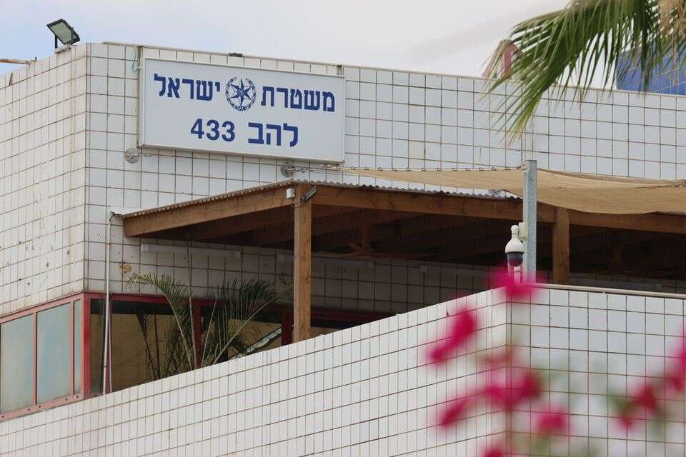 משרדי להב 433 , יהונתן שאול