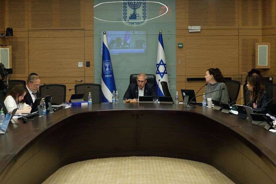 ועדת הכספים הבוקר , אורן בן חקון