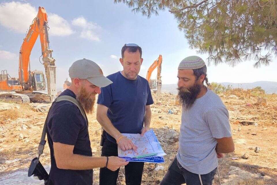 השלמת ההכנות לעלייה ליישוב כדים , רועי חדי