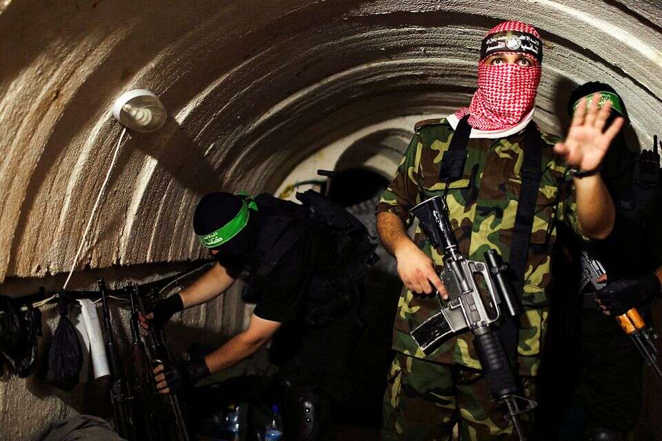 מחבלי חמאס במנהרה בעזה , רויטרס