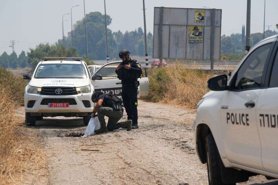 ניידות משטרה בצפון , אייל מרגולין-ג'יני