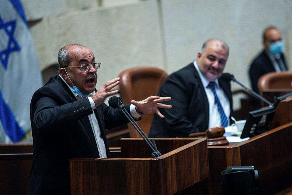 אחמד טיבי ומנסור עבאס (ארכיון) , אורן בן חקון