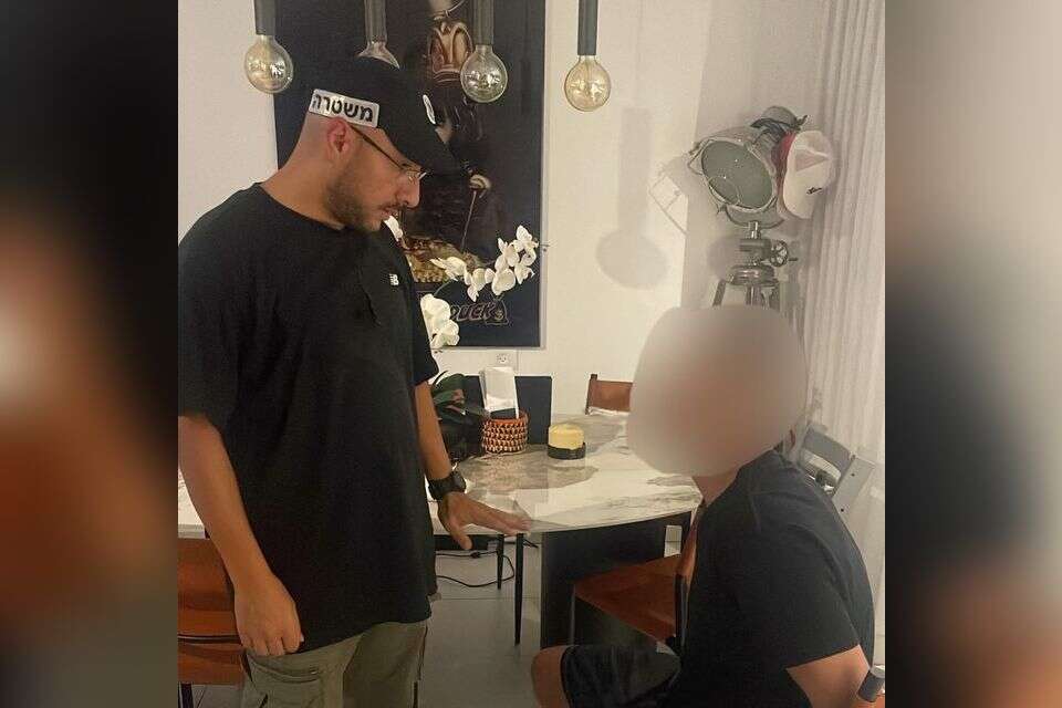 נעצר חשוד בדקירת גבר ברחוב הרברט סמואל בתל אביב , דוברות המשטרה