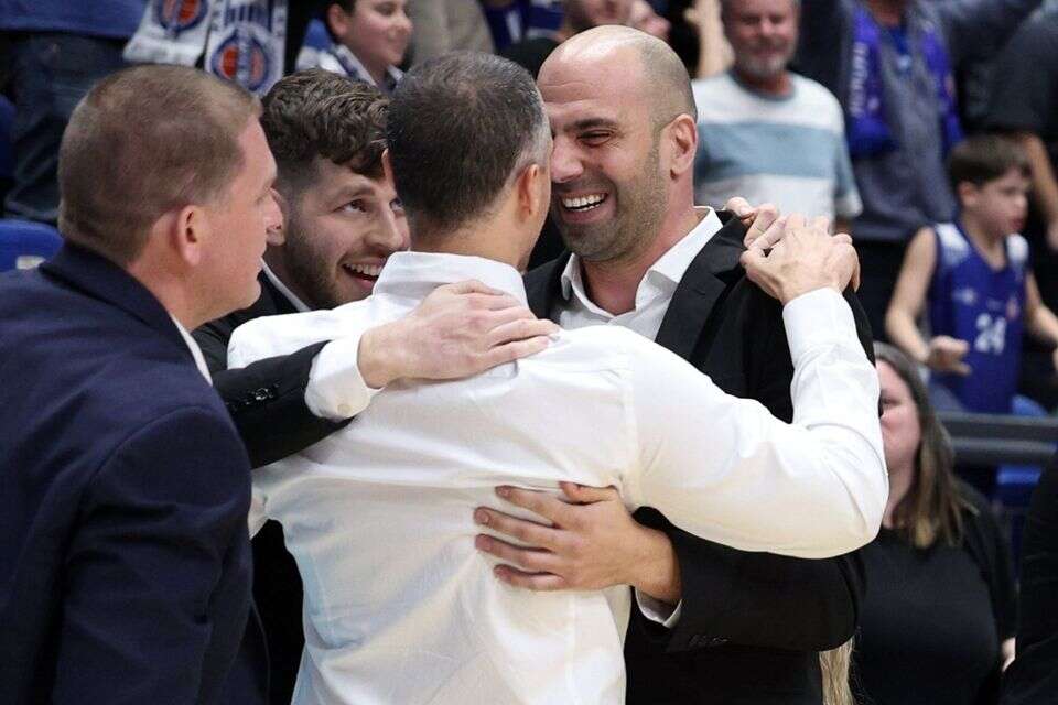אלישי כדיר , אלן שיבר