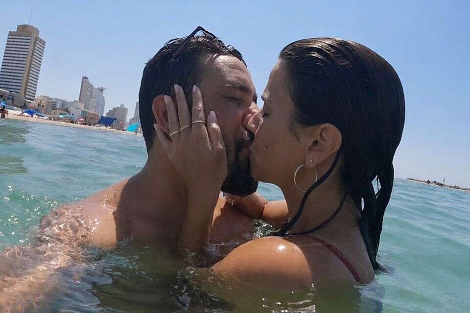 ניב ארגוב ואסף ורד , צילום מסך מתוך "חתונה ממבט ראשון", קשת 12