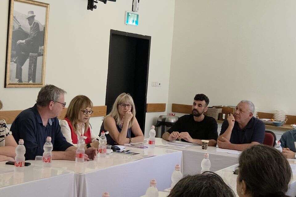 גדי איזנקוט במפגש עם בכירים בקואליציית התרבות , בנימין ויסמן