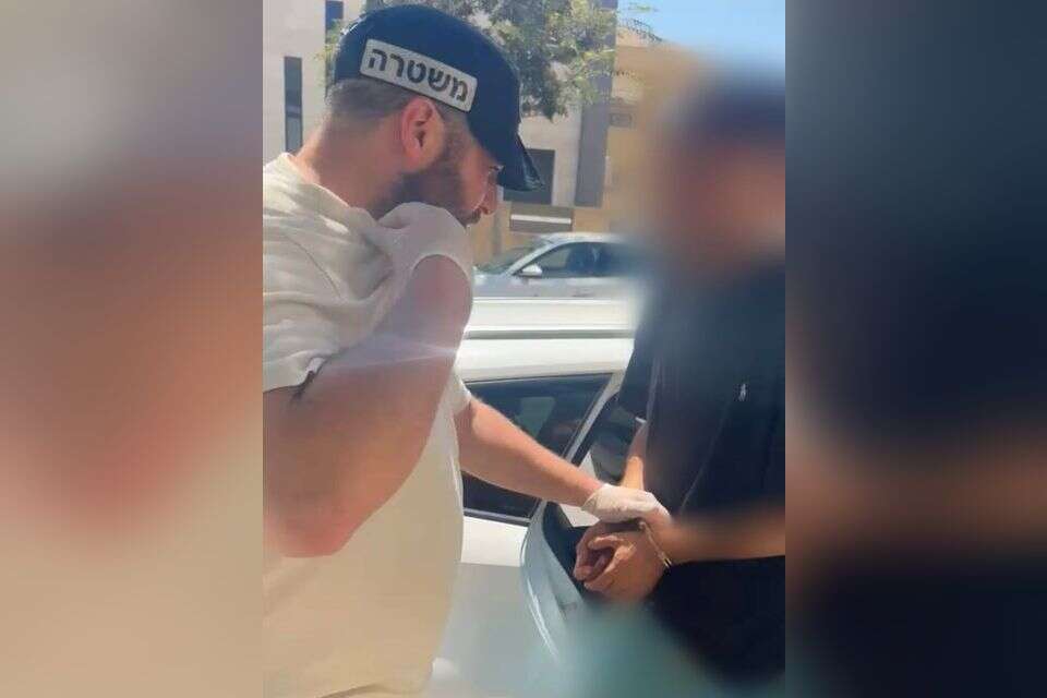 מעצר החשוד , דוברות המשטרה