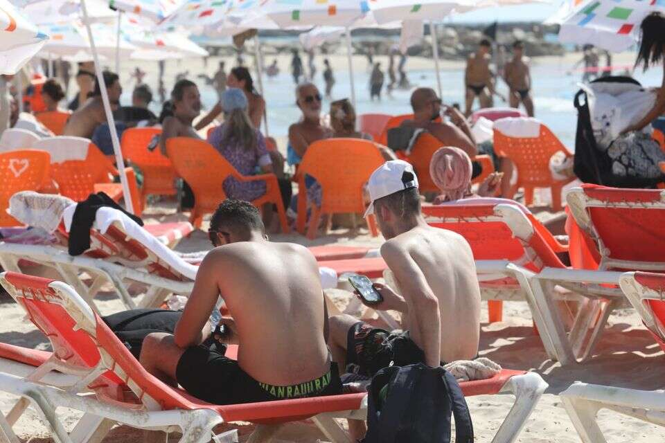 חוף הים בתל אביב, עומס חום , גדעון מרקוביץ'