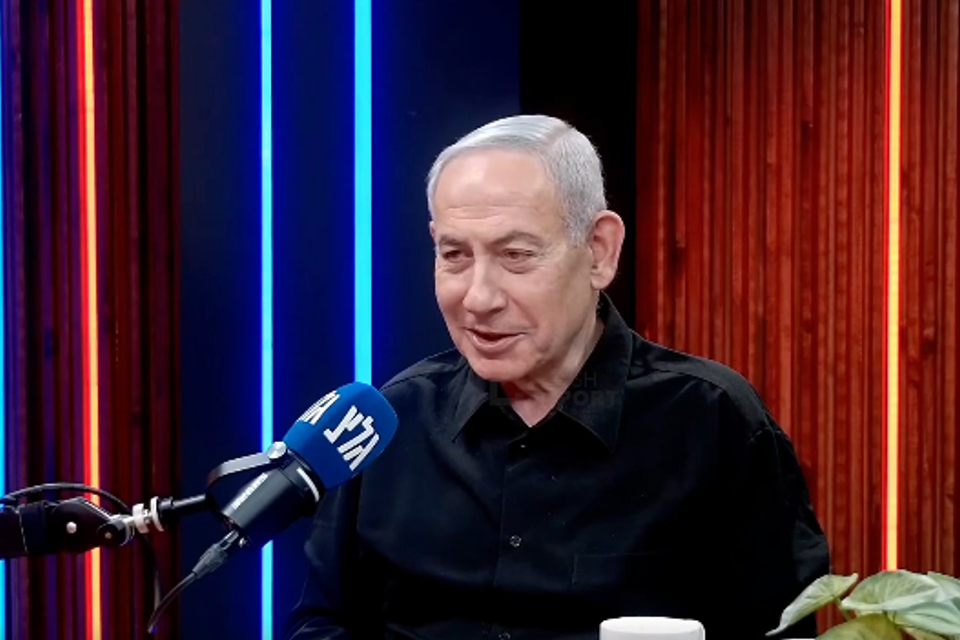 נתניהו בפודקאסט שבו לעג לבריטניה , צילום מסך