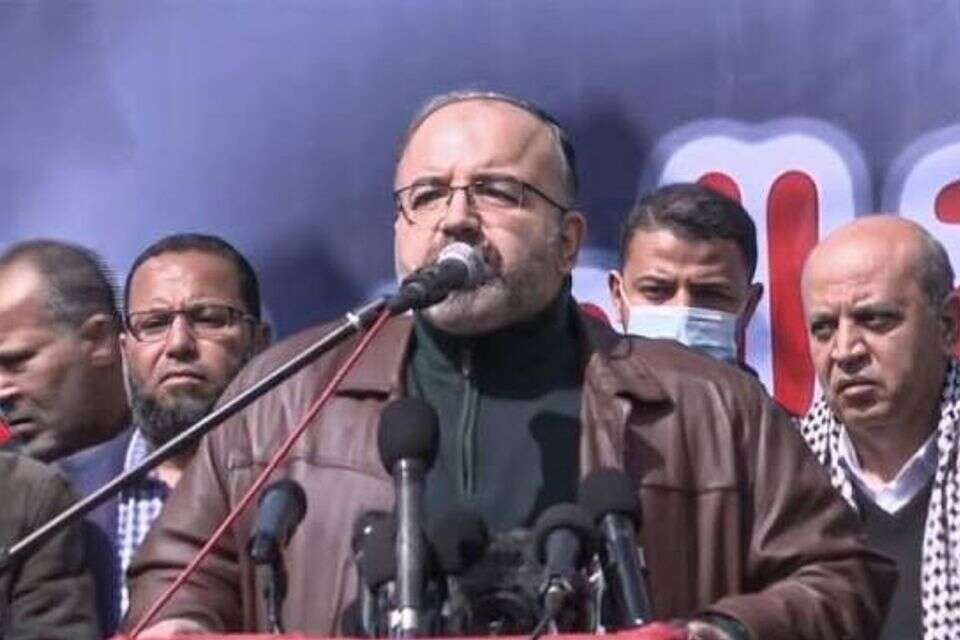 עלי אל עומאדי , ללא