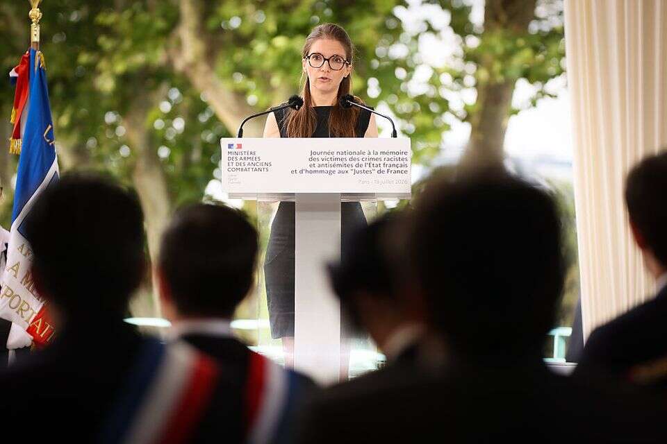שרת השוויון המגדרי בצרפת, אורור ברז'ה , איי.פי