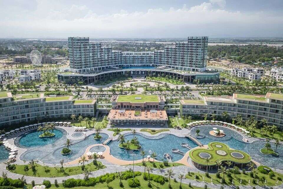 FLC Luxury Resort Samson ,