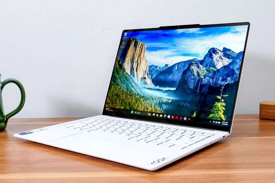 Lenovo Yoga Slim 7 Ultra 14IPH11 Aura , Tom's Guide