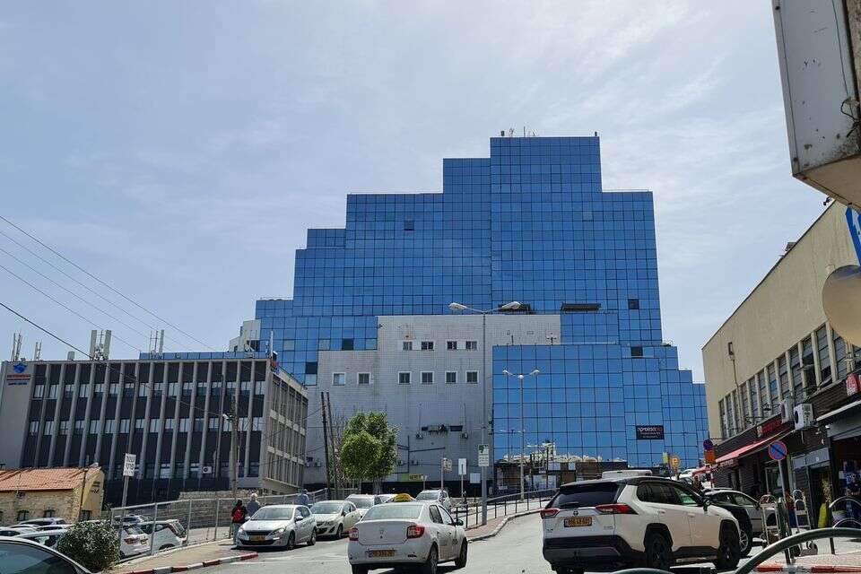 מגדל הנביאים בחיפה , חנה יריב / ויקימדיה