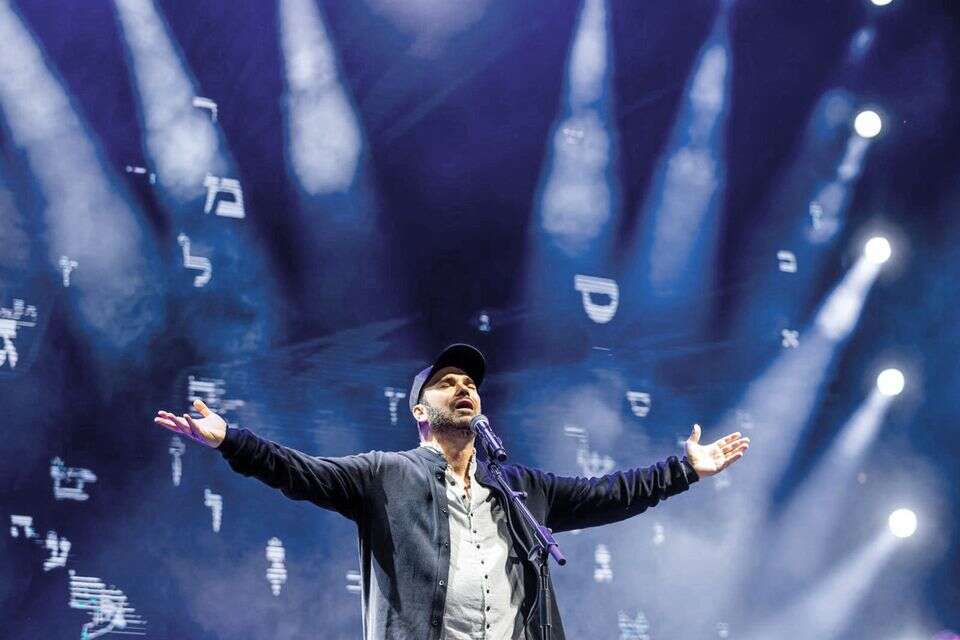 דוד ד'אור , מנדי טויטו