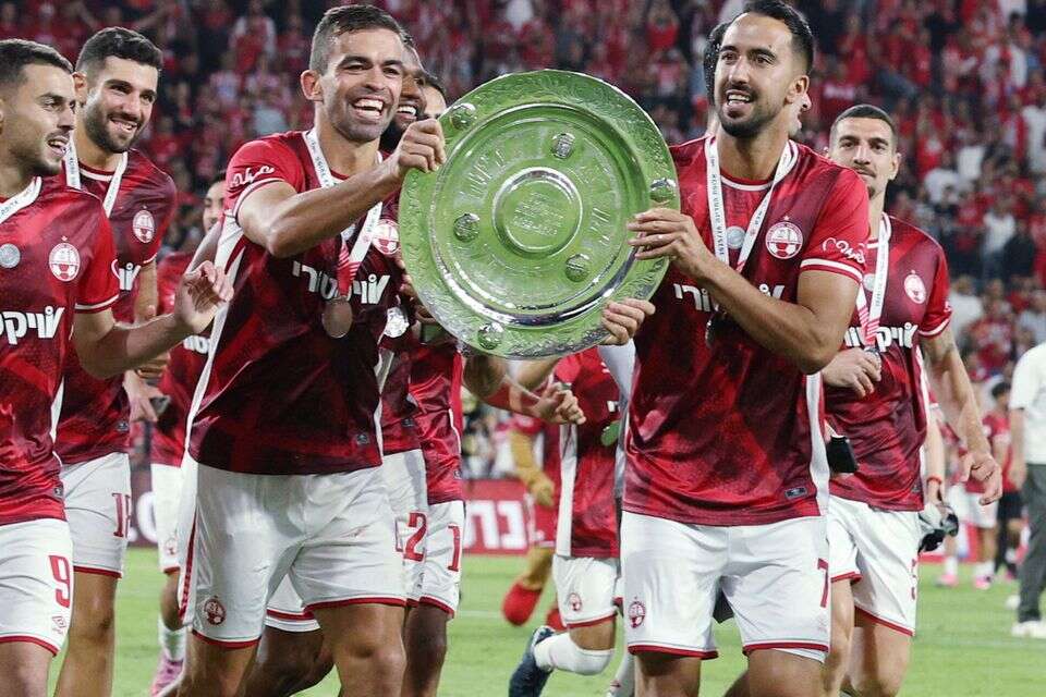 אליאל פרץ ומיגל ויטור עם צלחת האליפות , אלן שיבר
