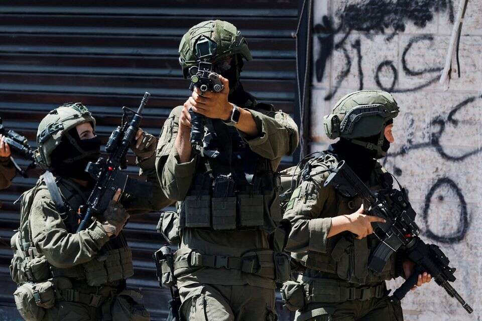 כוחות צה"ל במחנה הפליטים קלנדיה , רויטרס