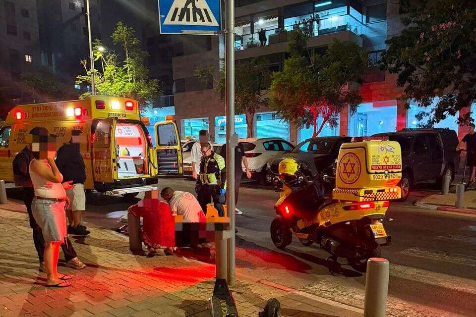 זירת התאונה בתל אביב , תיעוד מבצעי מד"א