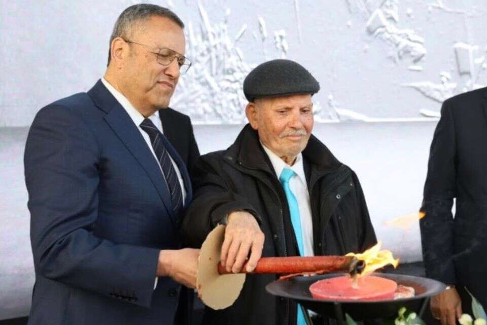 ראש עיריית ירושלים משה ליאון עם אביו שלום ליאון , ארנון בוסאני