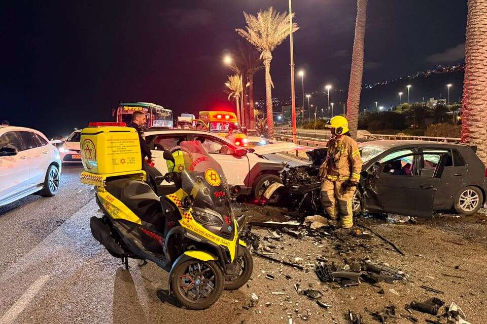 תיעוד התאונה הקשה בכביש 2 , תיעוד מבצעי מד"א