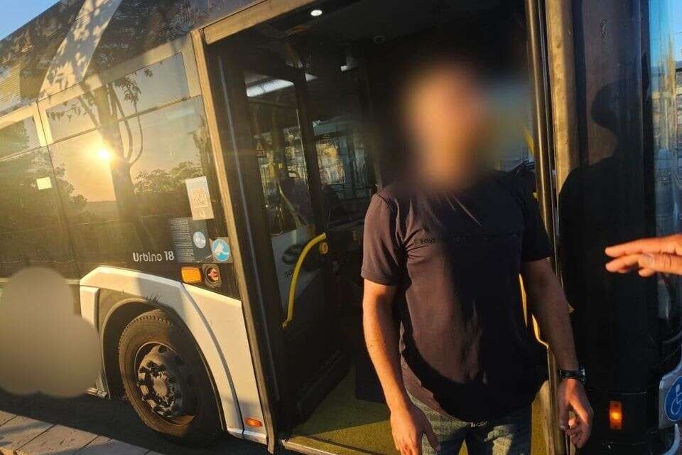 תיעוד מתוך מעצר נהג האוטובוס , דוברות המשטרה