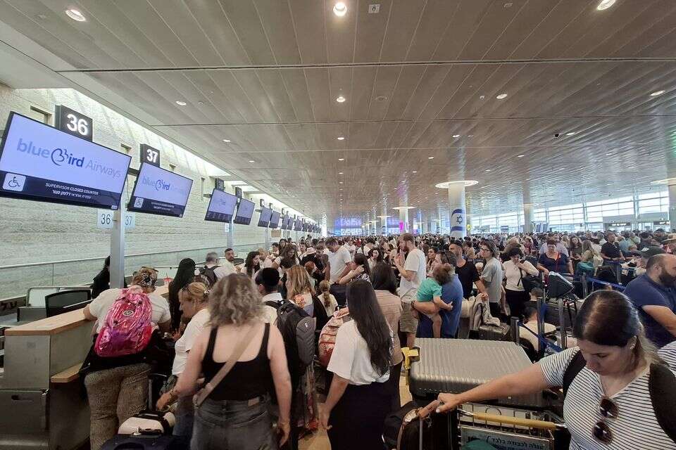 הכאוס בדלפקי הצ'ק אין - עבר לדיוטי פרי, ארכיון , ליאת מופז מילצ'ן