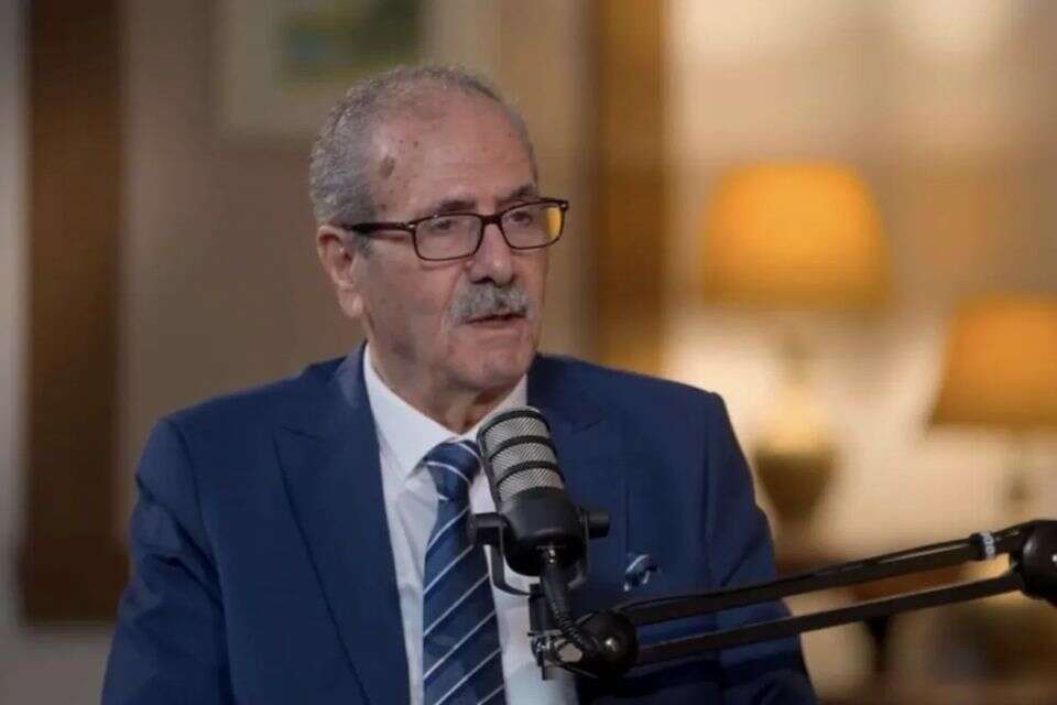 ד"ר חוסיין א-שרע, אביו של מנהיג סוריה אחמד א-שרע ,