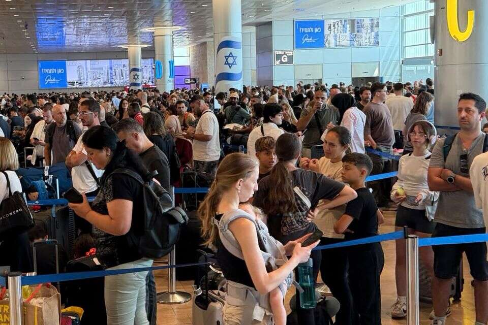 הכאוס בנתב"ג, ארכיון , משה בן שמחון