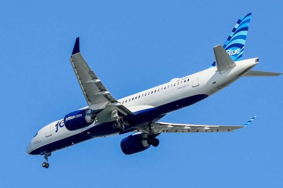 Jet blue (אילוסטרציה) ,