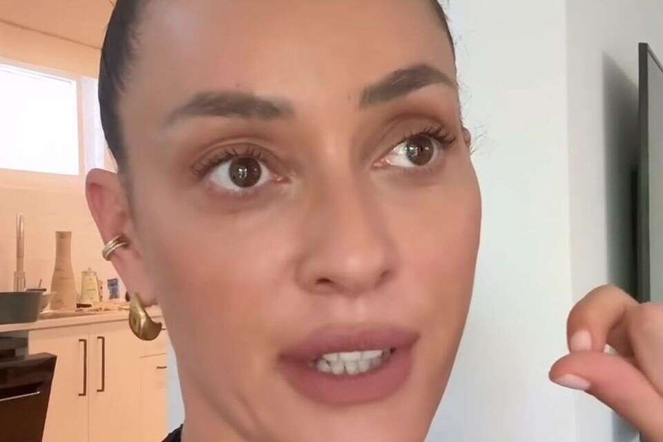 אנה ארונוב בצעד אמיץ , אינסטגרם