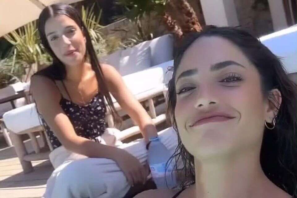 הדרמה סביב הבייביסיטרית , אינסטגרם