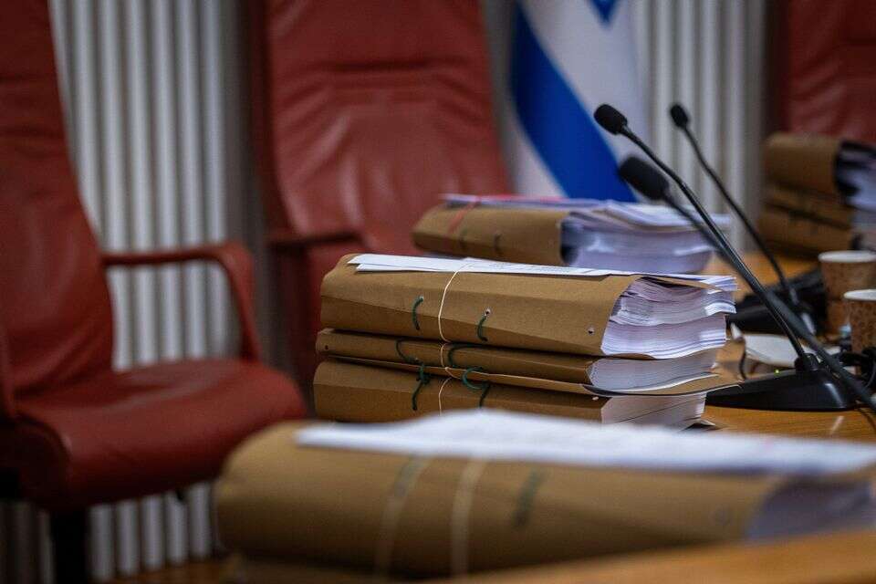 דיון בבג"ץ , אורן בן חקון