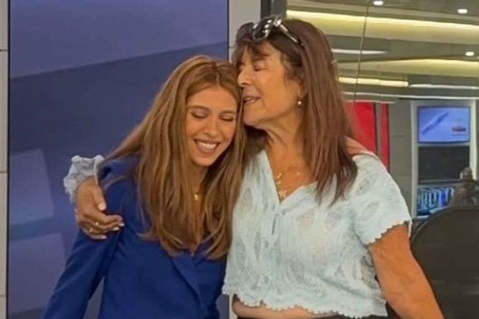 החיבוק עם עדי זריפי: רינה מצליח מפתיעה את המערכת , אינסטגרם
