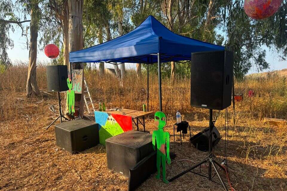 המסיבה שהופסקה סמוך לקיבוץ רבדים , דוברות המשטרה