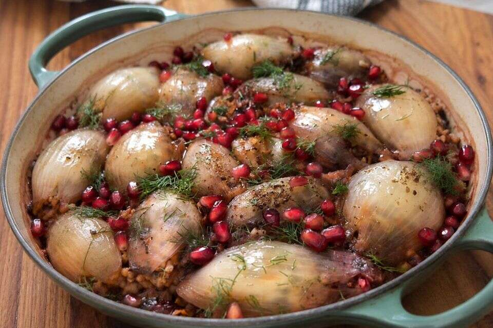 בצלים ממולאים ברוטב רימונים , שימוש לפי סעיף 27א לחוק זכויות יוצרים