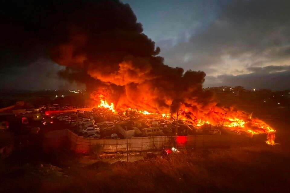 השריפה במגרש הרכבים בקריית ארבע , דוברות המשטרה