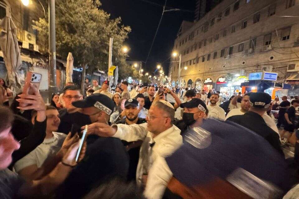 איתמר בן גביר במחנה יהודה , ללא קרדיט