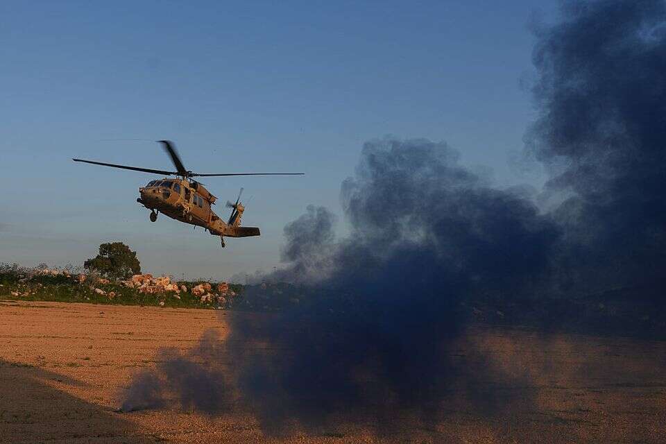 תרגיל בצה"ל  , אייל מרגולין - ג׳יני
