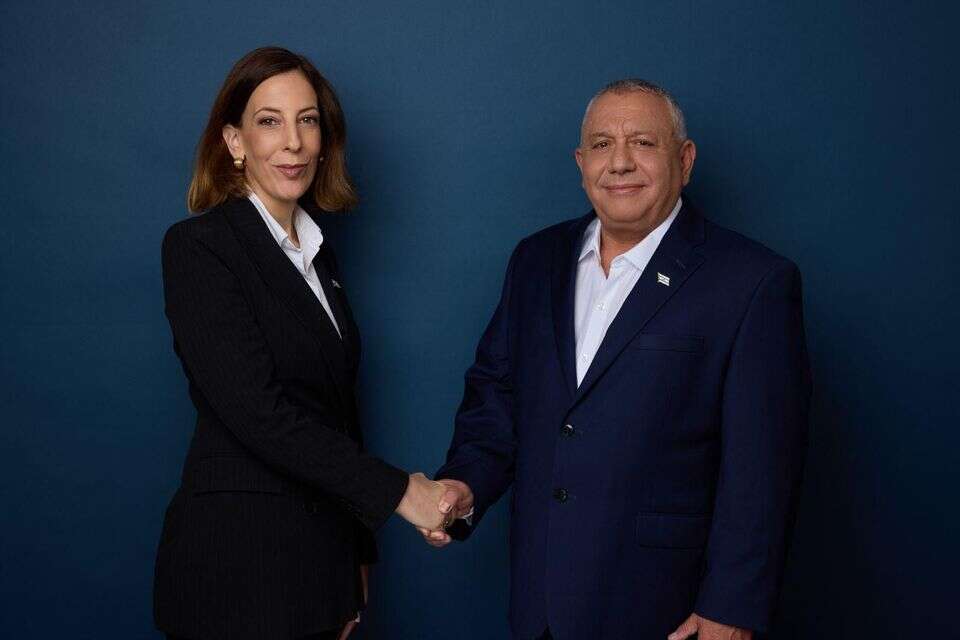 גדי איזנקוט עם טל אוחנה חכמון , יהב טרודלר